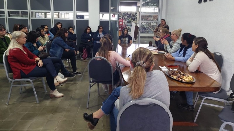 Asamblea Nodocente de base en la Facultad Regional Delta