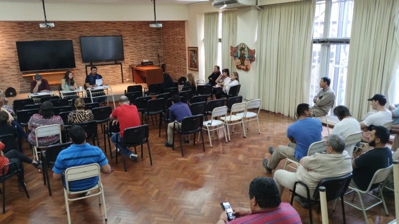 Asamblea Nodocente en la Facultad Regional Tucumán