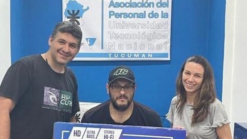 APUTN entregó el Smart TV por su 40° Aniversario en Tucumán